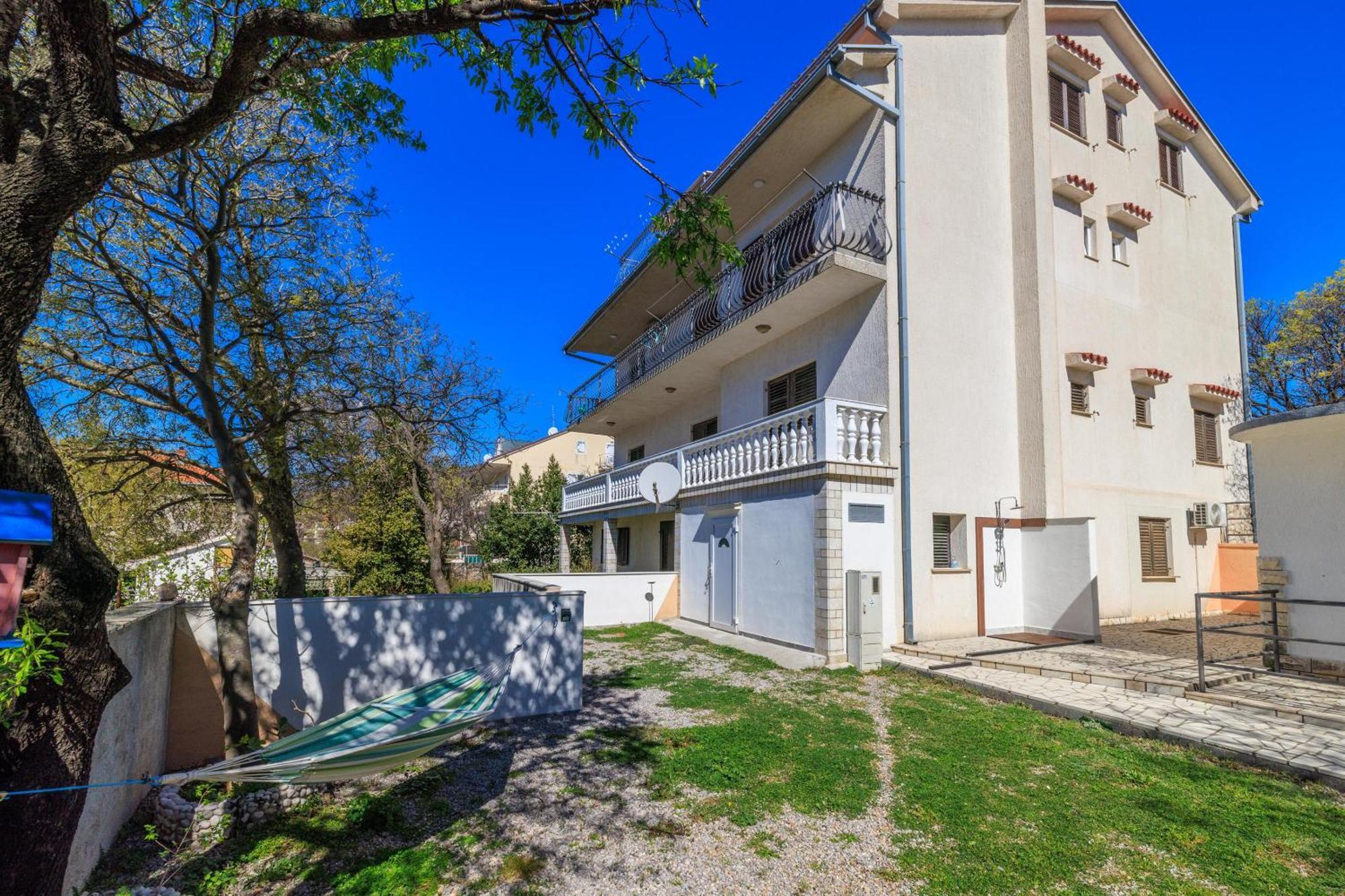 Apartment Julija โปวิเล ภายนอก รูปภาพ